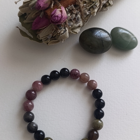Lâl Garnet & Siyah Turmalin 