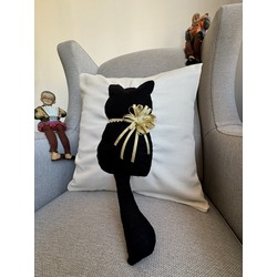 3 BOYUTLU KEDİ TASARIMLI YASTIK KILIFI