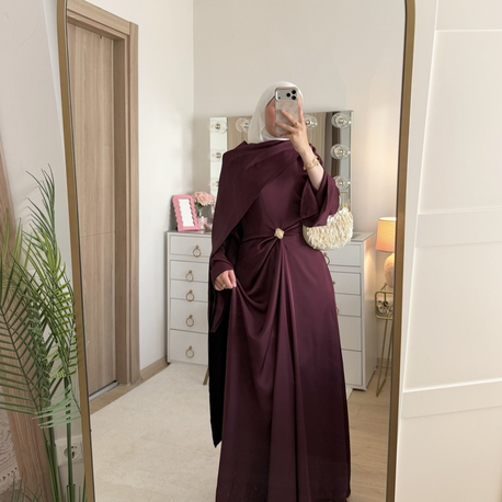 Broşlu saten abiye 