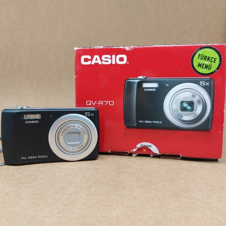 Casio QV-R70