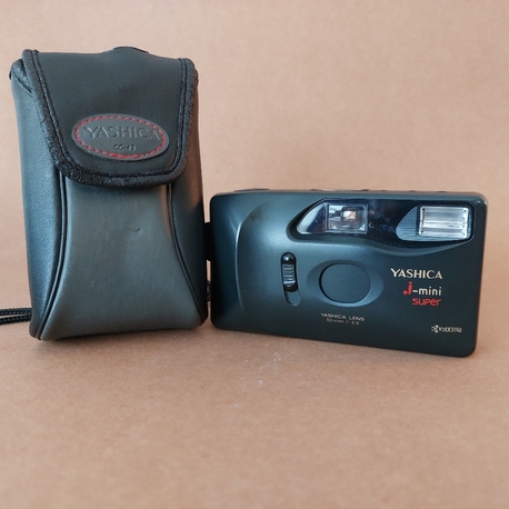 Yashica J Mini Super 32mm f3.5