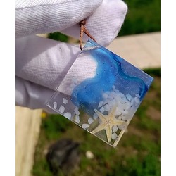 Deniz Yıldızlı Kare Şeklinde Reçine Kolye