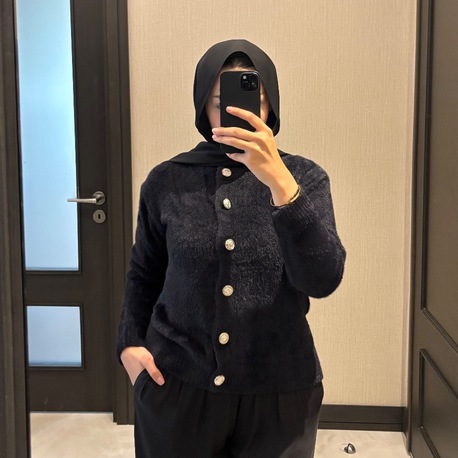 Siyah Angora Hırka