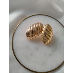 Gold Marka Küpe 