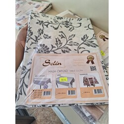 Selin Masa Örtüsü 