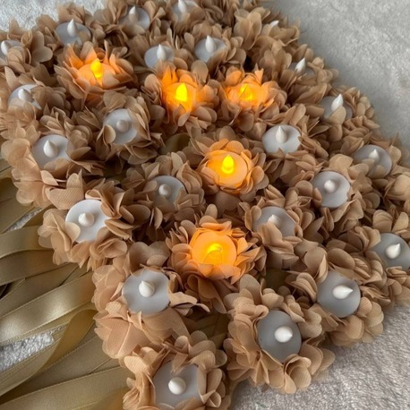 20 Stück personalisierte LED-Handkerzen mit lasergeschnittenen Blumen | EW-292622