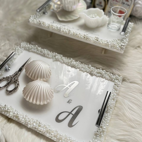 Handgefertigtes Verlobungstablett im Muschel-Design mit Perle | EW-292644