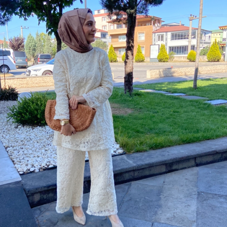 Dantel takım 