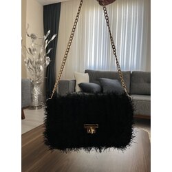 Siyah fluffy çanta