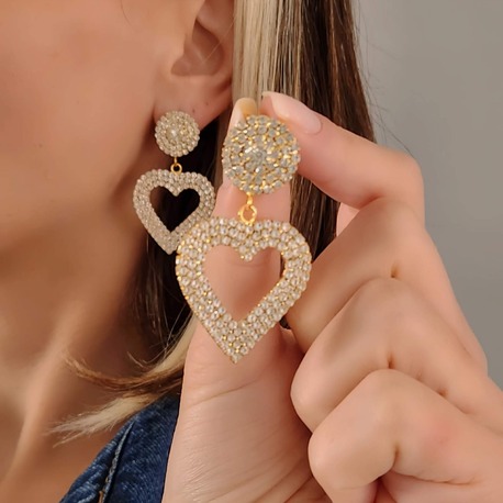 Kalp Love Aşk Sallantılı Model Altın Kaplama Küpe - 1361