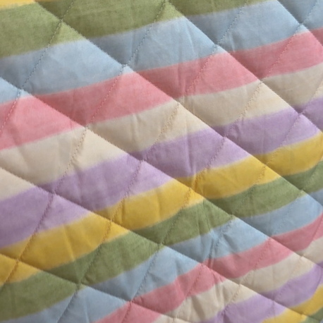 Pastel Gökkuşağı Kapitone