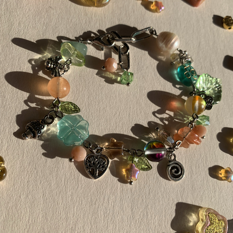 Autumn themed bracelet