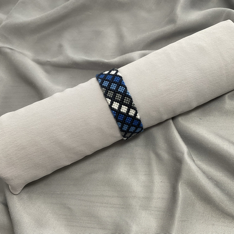 Geometrik Desenli Bileklik