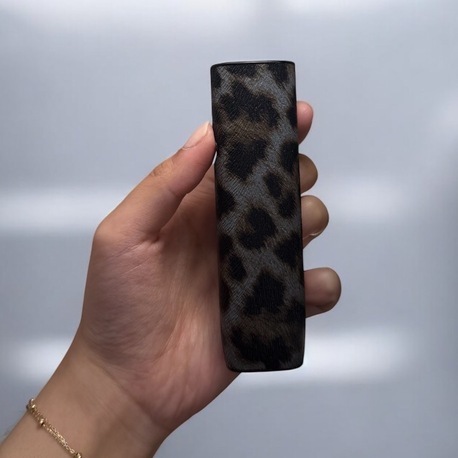 Iluma One Gri Leopar (Ön Sipariş)
