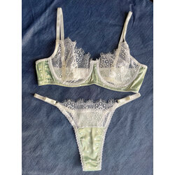 Themis Set