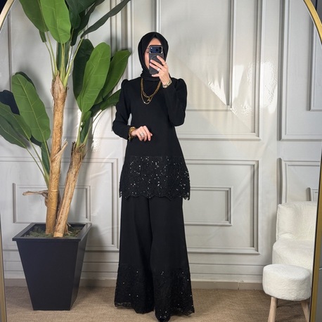 Selvi Çetin Uçları Dantelli Takım
