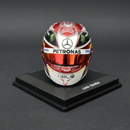 1:5 Lewis Hamilton 2019 Dünya Şampiyonu Kask Figürü 