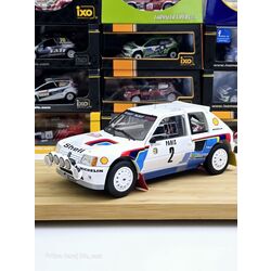 1:18 Peugeot 205 T16