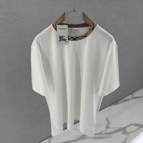 BURBERRY Premium T Shirt 