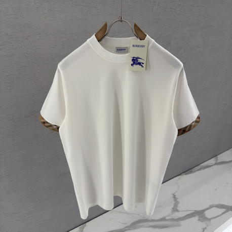 BURBERRY Premium T Shirt