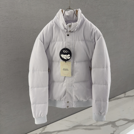 MCQUEEN İthal %100 Kaz Tüyü Mont (Şapkalı) 