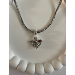 Yarasa Pandora Charm