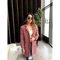 Kırmızı kazayağı blazer ceket