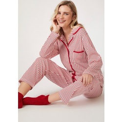 Kırmızı çizgili pijama takımı