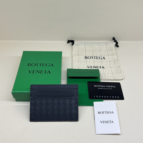 BOTTEGA VENETA CARD HOLDER