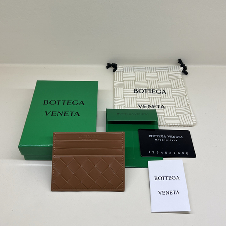 BOTTEGA VENETA CARD HOLDER