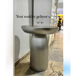 AYNALI GÜMÜŞ GRİ MANTAR SEHPA 