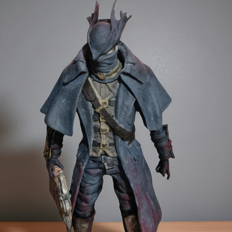 Blood Hunter 24Cm Figür