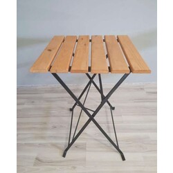 Katlanır ahşap masa