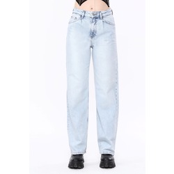Açık Mavi Bol Paça Jeans