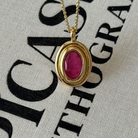 Antik oval taşlı kolye (Fuşya rengi)