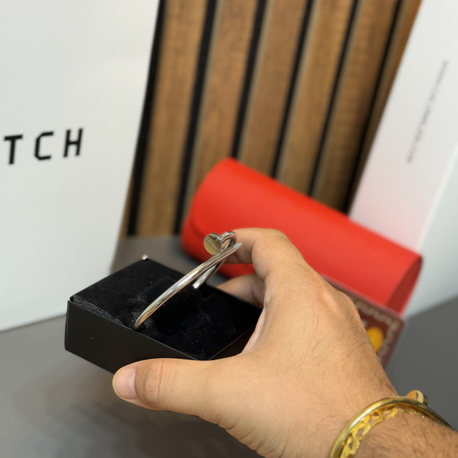 Cartier İthal Çivi Bileklik Gümüş Renk
