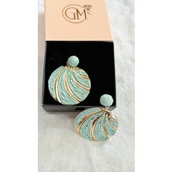 Mint yeşili küpe