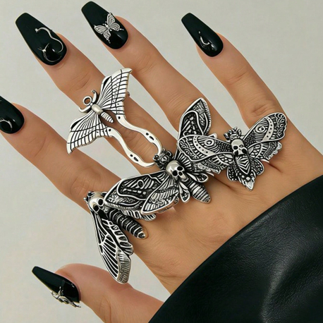 4 Parça Vampire Kuru Kafa Kelebek Yüzük Seti⁠