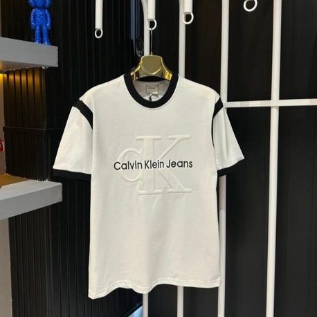 Calvin Klein Beyaz Tişört
