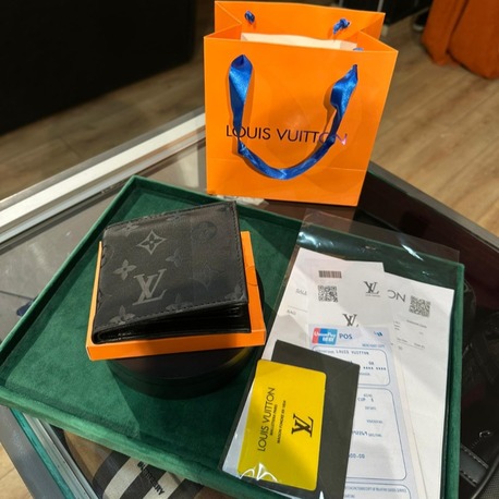Louis Vuitton Cüzdan
