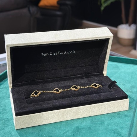 Van Cleef Çelik Bileklik