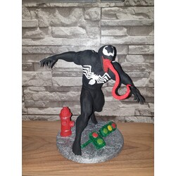 Black Venom in City 