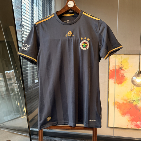 Orijinal 16/17 Sezonu 110. Yıl Deplasman Fenerbahçe Forması M beden
