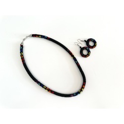 Delicate Delight Kolye Seti