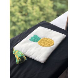 Ananas punch clutch 