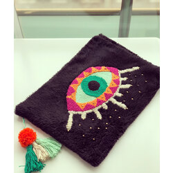 Göz tedy clutch