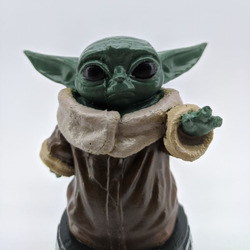 Baby Yoda figür