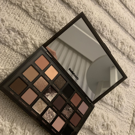 Hudabeauty Far Paleti 
