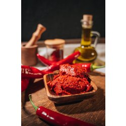 Acı - tatlı biber salçası