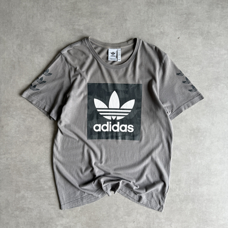(L) Orijinal Adidas Tshirt